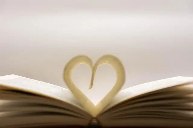 Andrea Gibson: Poet’s Life, Cancer & Finding Beauty