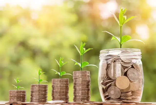Richest LGBTQ+ Individuals: Top Billionaires & Their Net Worth
