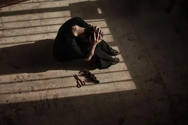 Federal Agents Under Fire: Defunding DHS Amid Killings & Protests